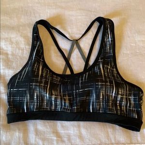 Black and White Patterned Sports Bra